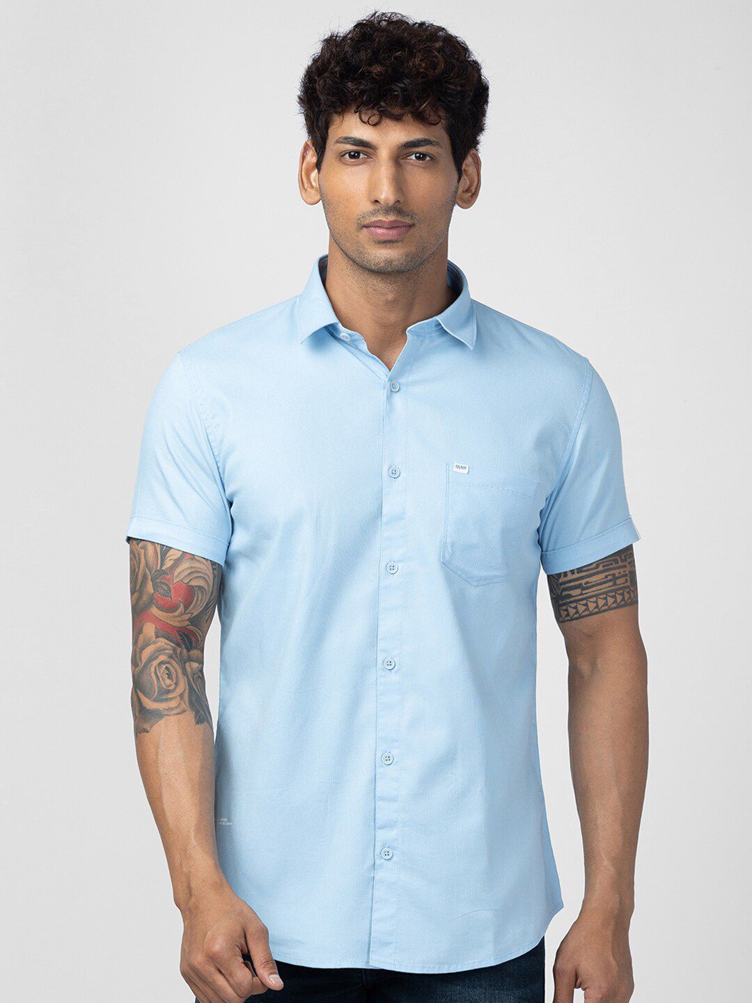 SPYKAR Men Slim Fit Short Sleeves Casual Cotton Shirt