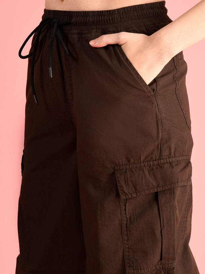 Bene Kleed Men Classic Loose Fit Cargos Trousers