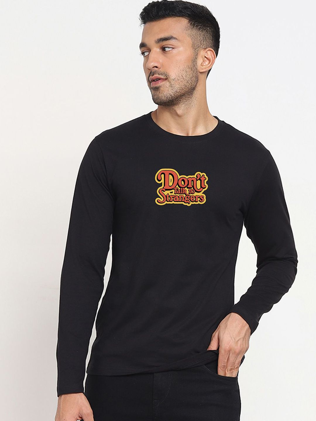 Bewakoof Men Graphic Printed Pure Cotton Casual T-shirt