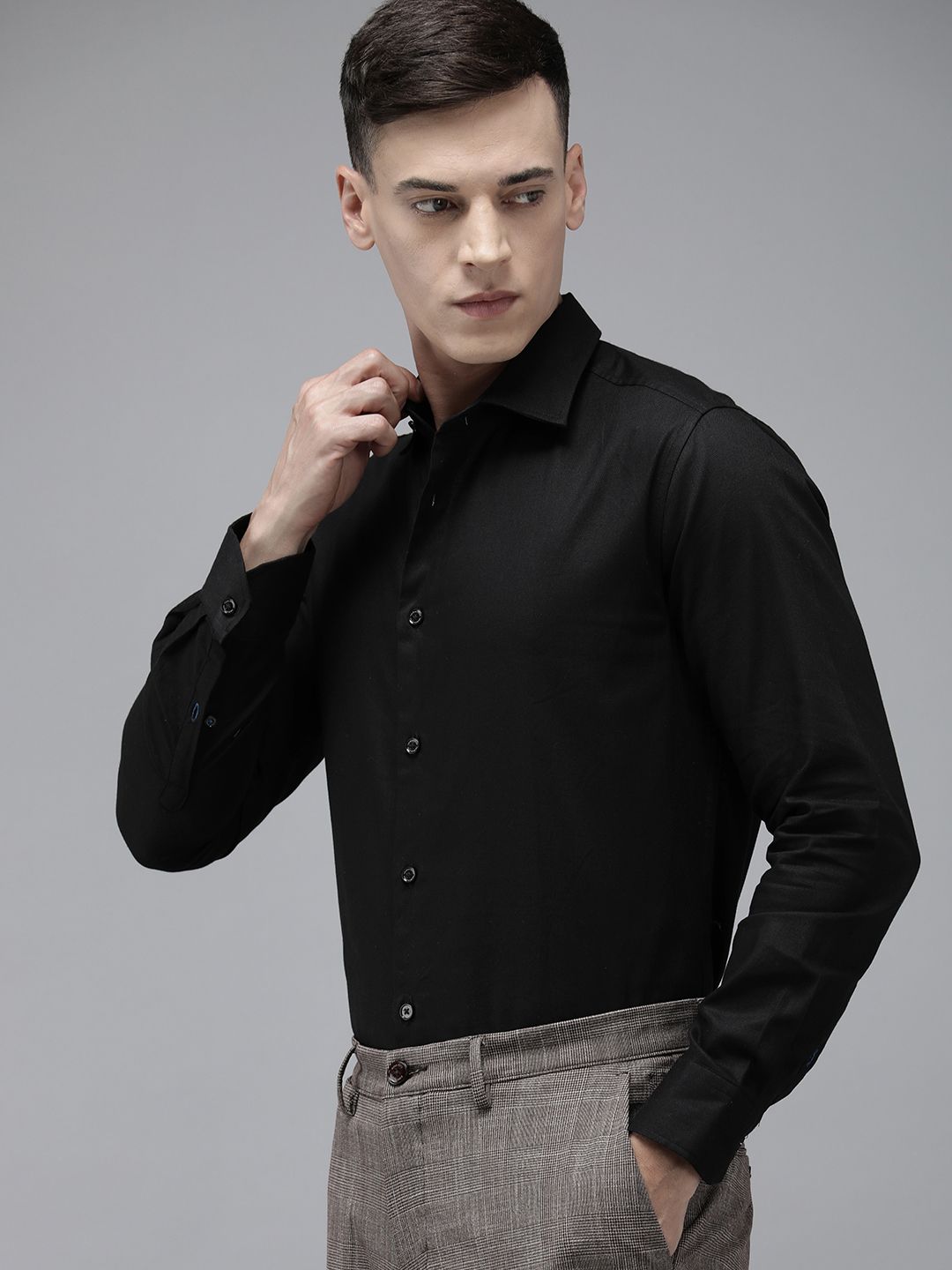 THE BEAR HOUSE Men Slim Fit Formal Shirt