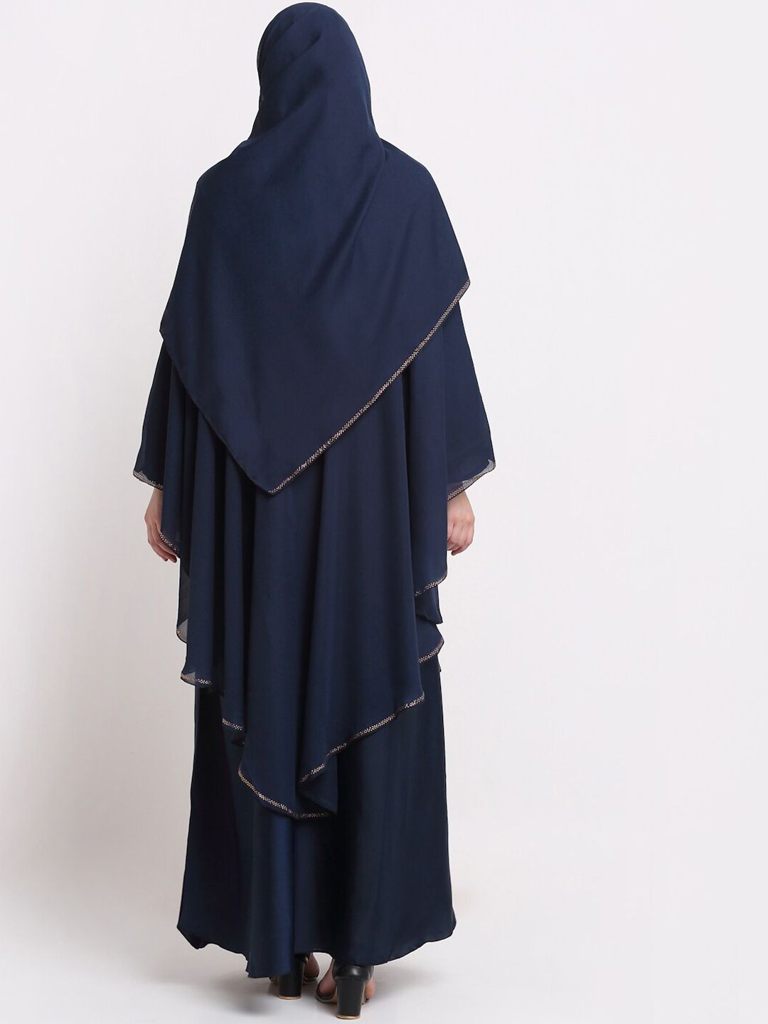 KLOTTHE Women Blue Embellished Burqas With Scarves