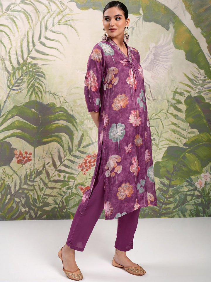 Vishudh Burgundy Floral Printed Beads & Stones Straight Kurta With Trousers & Dupatta