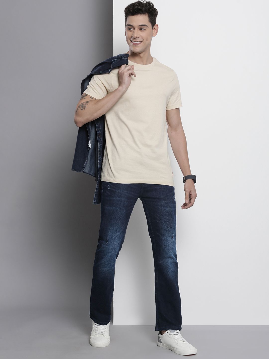The Indian Garage Co Men Bootcut Light Fade Stretchable Jeans