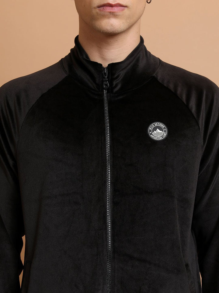 HIGHLANDER High-Neck Sweatshirt With Trouser