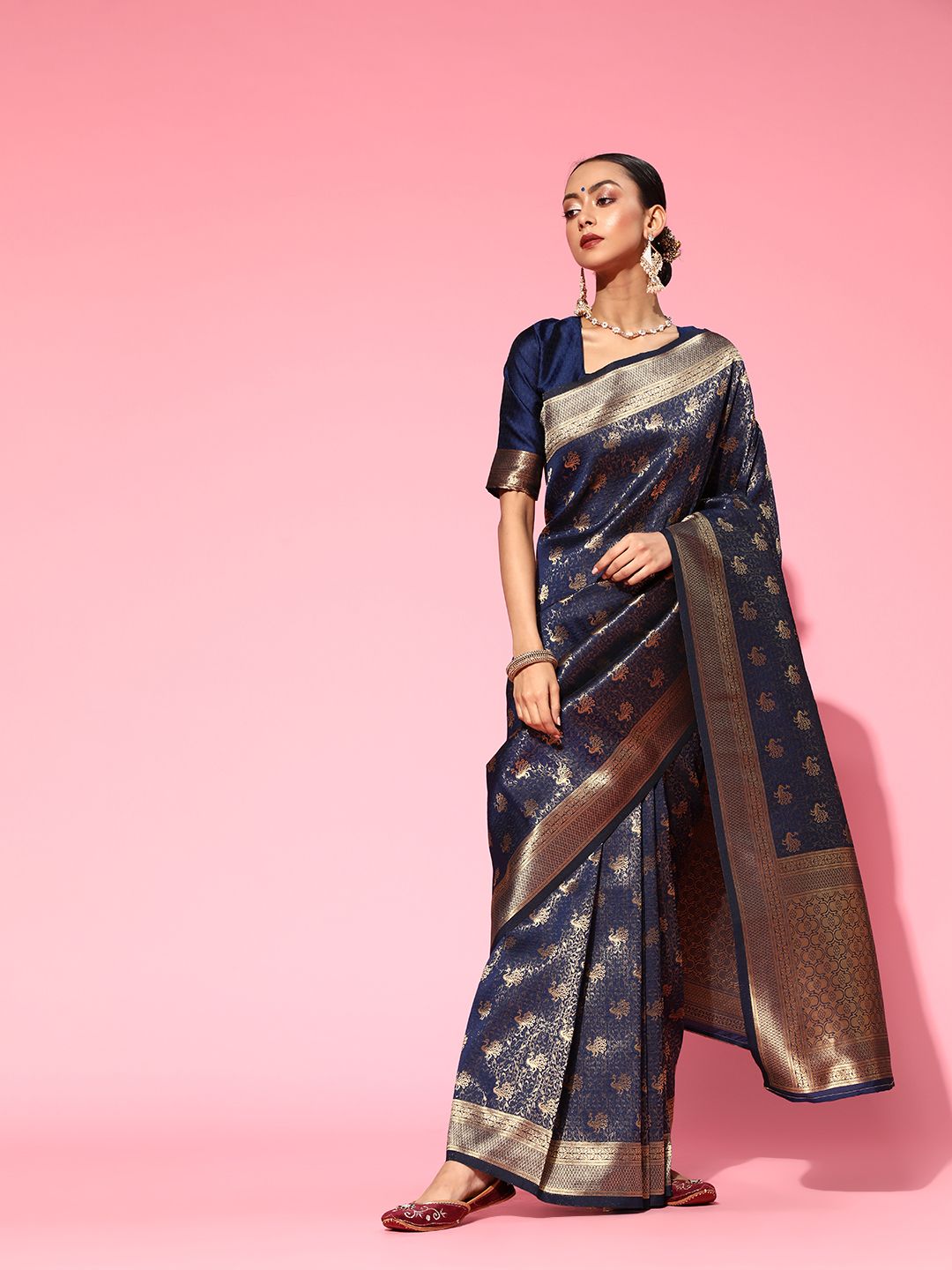 Saree mall Ethnic Motifs Silk Blend Saree with Woven Design border