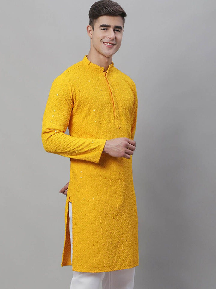 SOJANYA Men Geometric Embroidered Pure Cotton Sequinned Kurta