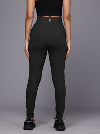 HRX by Hrithik Roshan Women PERFORMANCEBONDED Rapid-Dry Running Tights AW24_W_TG_KRS002_03