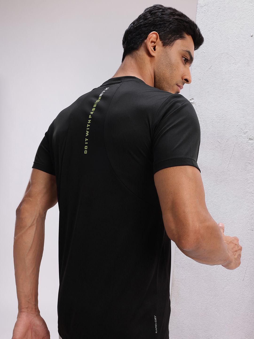 HRX by Hrithik Roshan Rapid-Dry Ultralite Running T-shirt