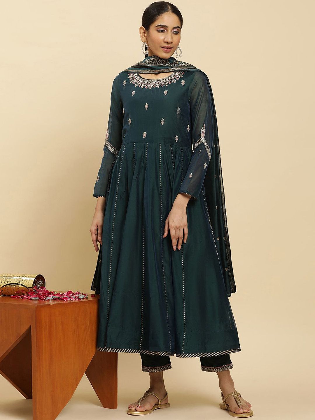 W Ethnic Motifs Embroidered Round Neck Thread Work Anarkali Kurta With Trousers & Dupatta