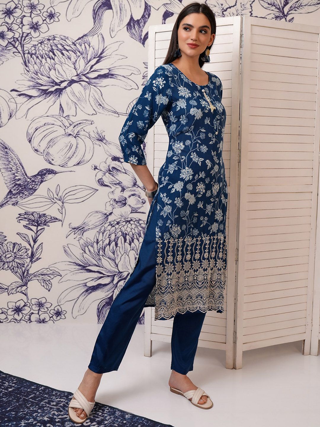 Vishudh Floral Printed Regular Kurta with Trousers & With Dupatta