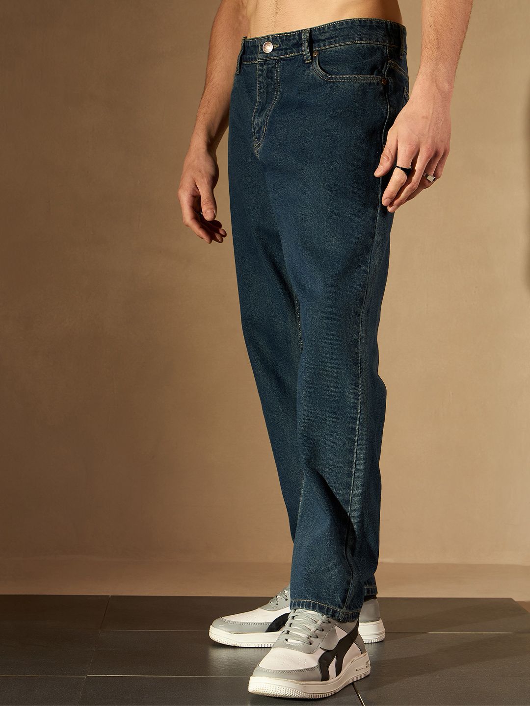 DENNISON Men Smart Baggy Fit Clean Look Cotton Jeans