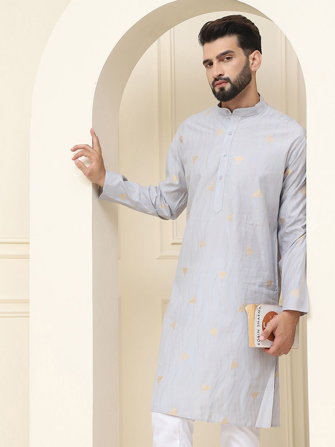 SOJANYA Geometric Woven Design Jacqard Silk Straight Kurta