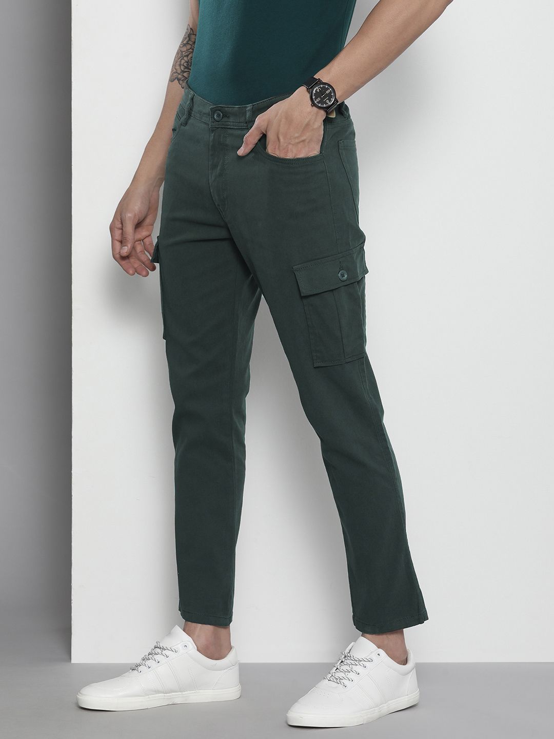 The Indian Garage Co Men Olive Green Slim Fit Cargos