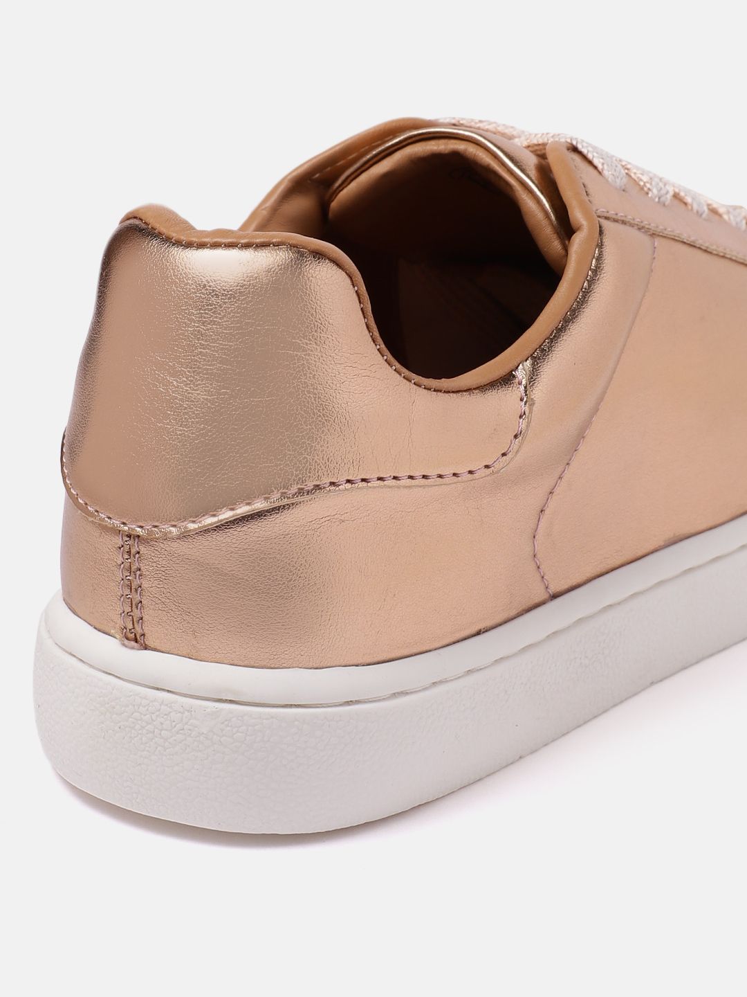 DressBerry Women Round Toe Sneakers