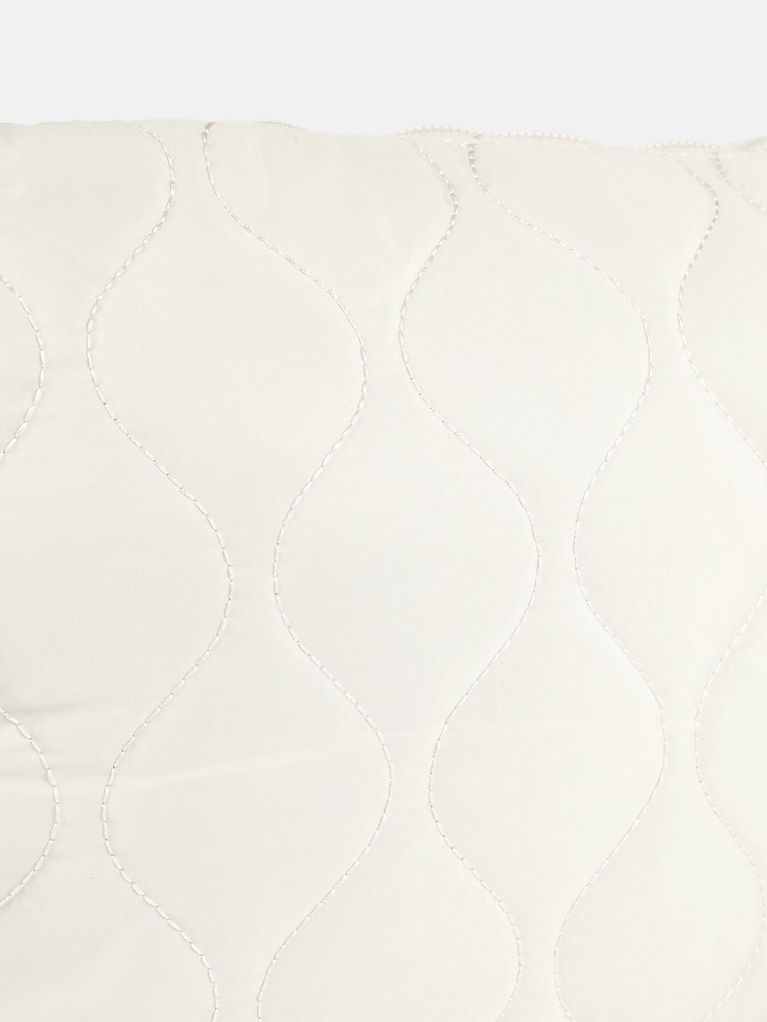 DressBerry Quilted Shoulder Bag