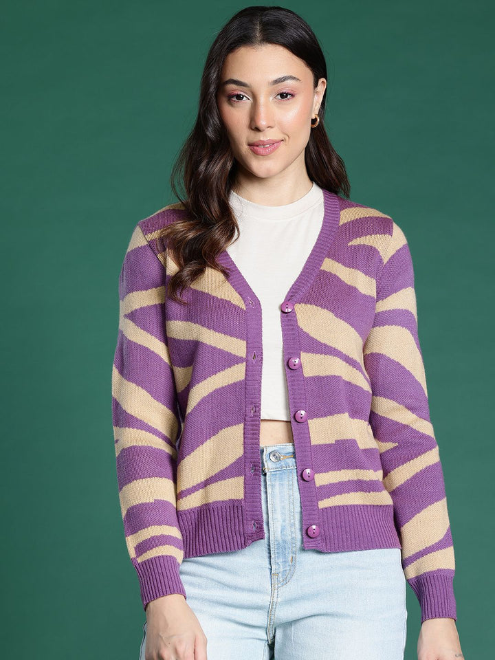DressBerry Abstract Front-Open Sweater