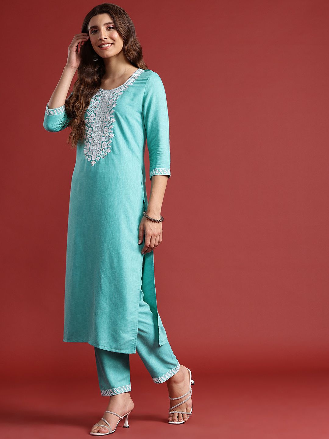 Anouk Floral Embroidered Kurta with Trousers & With Dupatta