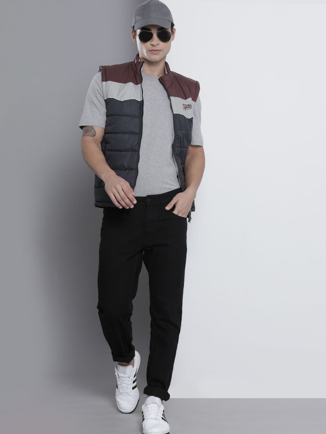 The Indian Garage Co Men Slim Fit Puffer Jacket with Zipper Pockets