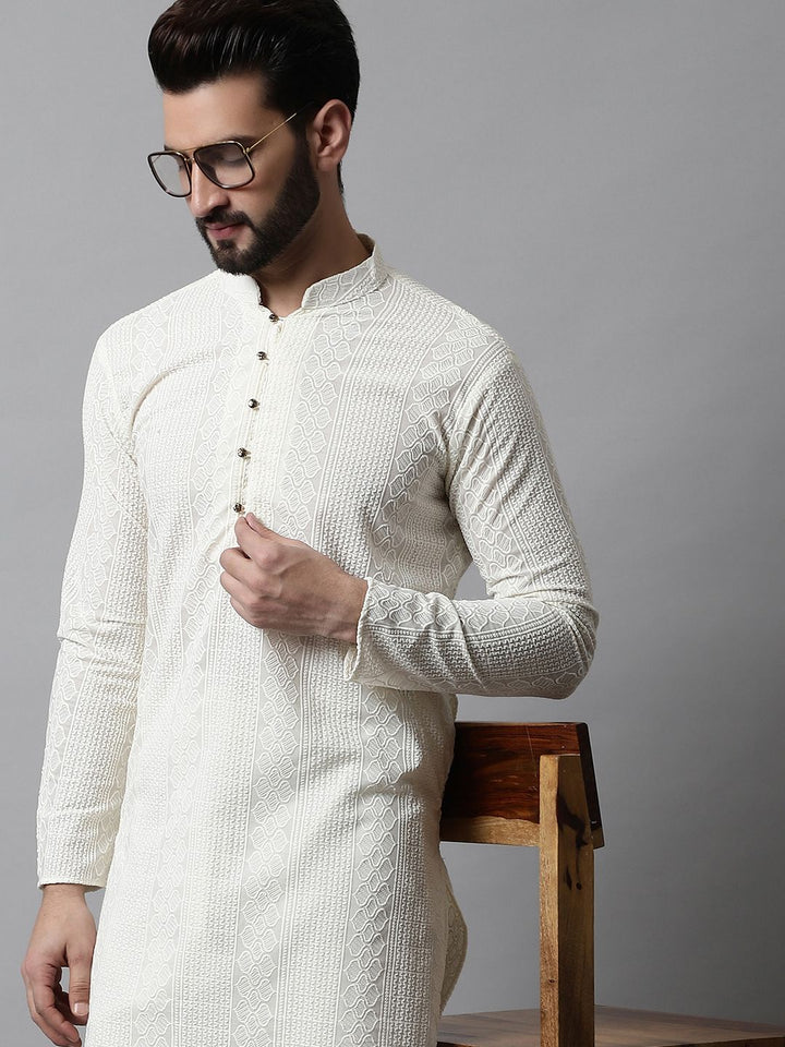 Jompers Men Cream-Coloured Self Design Kurta with Pyjamas