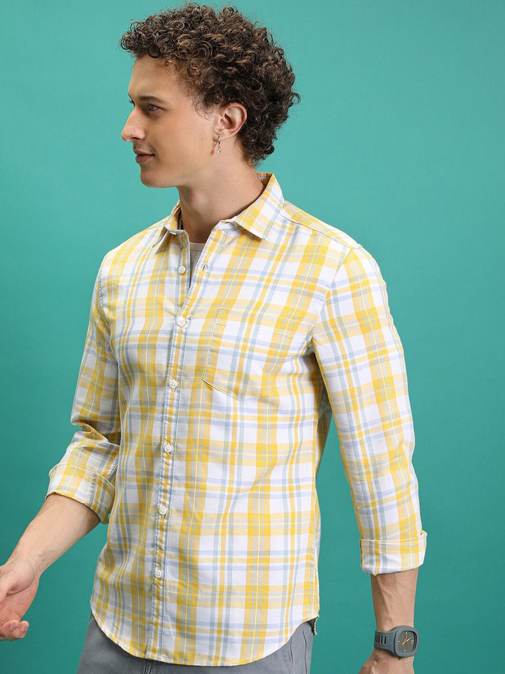 HIGHLANDER Men Regular Collar Full Sleeve Checked Shirt