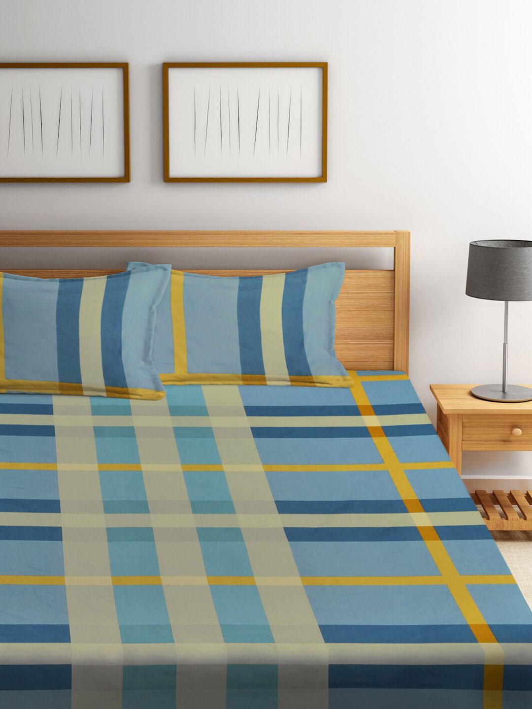 KLOTTHE Blue Geometric 300 TC Fitted Double King Bedsheet Set with 2 pillow coverrs