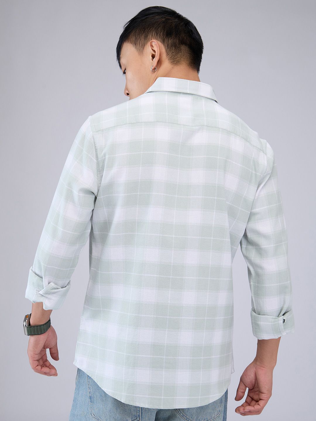 VASTRADO Men Classic Cutaway Collar Tartan Checked Cotton Slim Fit Casual Shirt