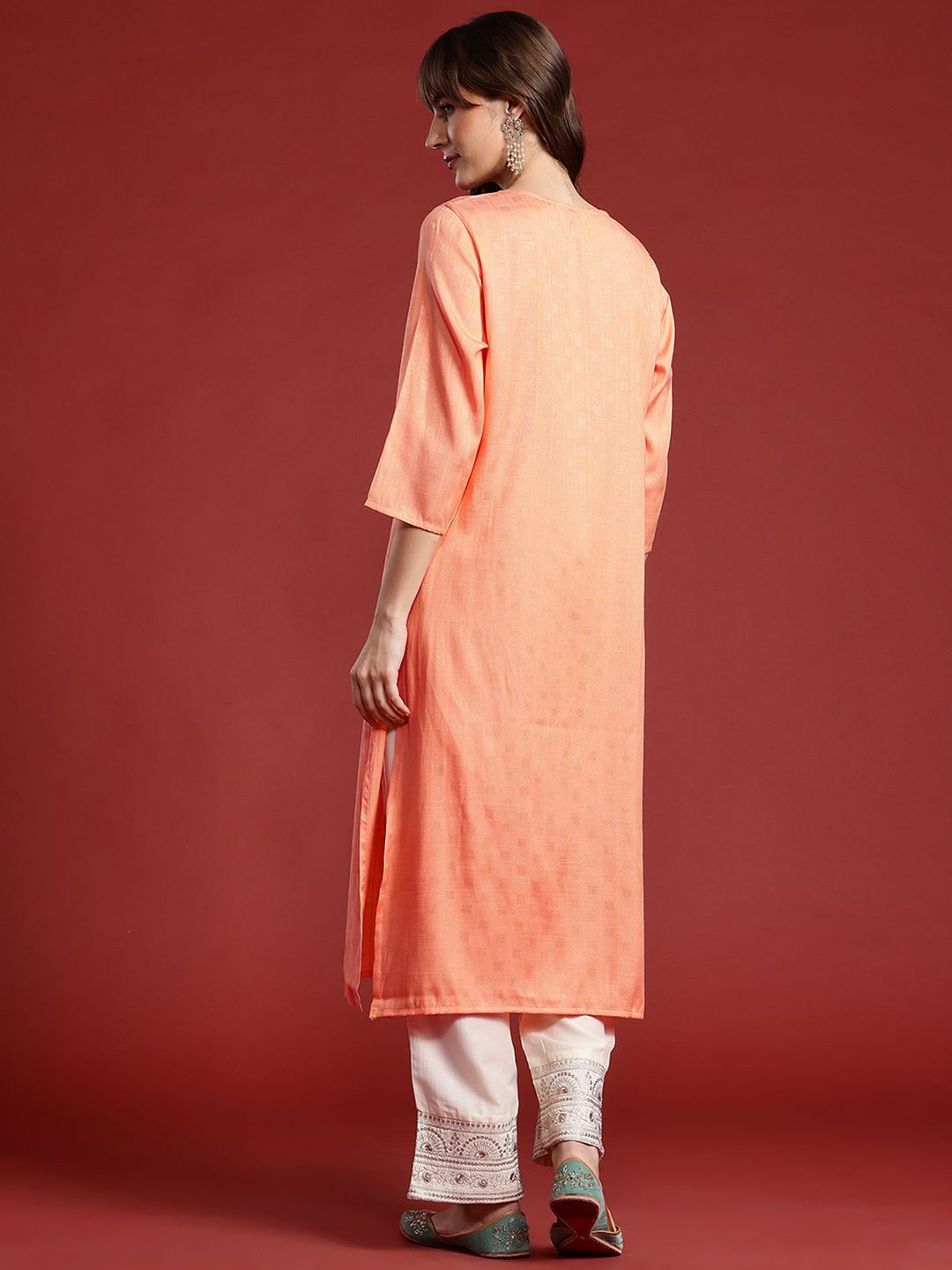 Anouk Geometric Embroidered Kurta