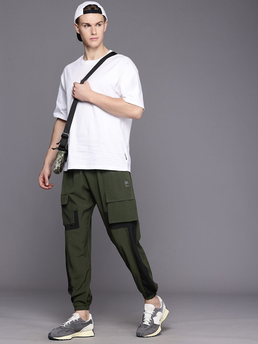 HRX by Hrithik Roshan Men Street Pulse Lifestyle Cargo Style Joggers