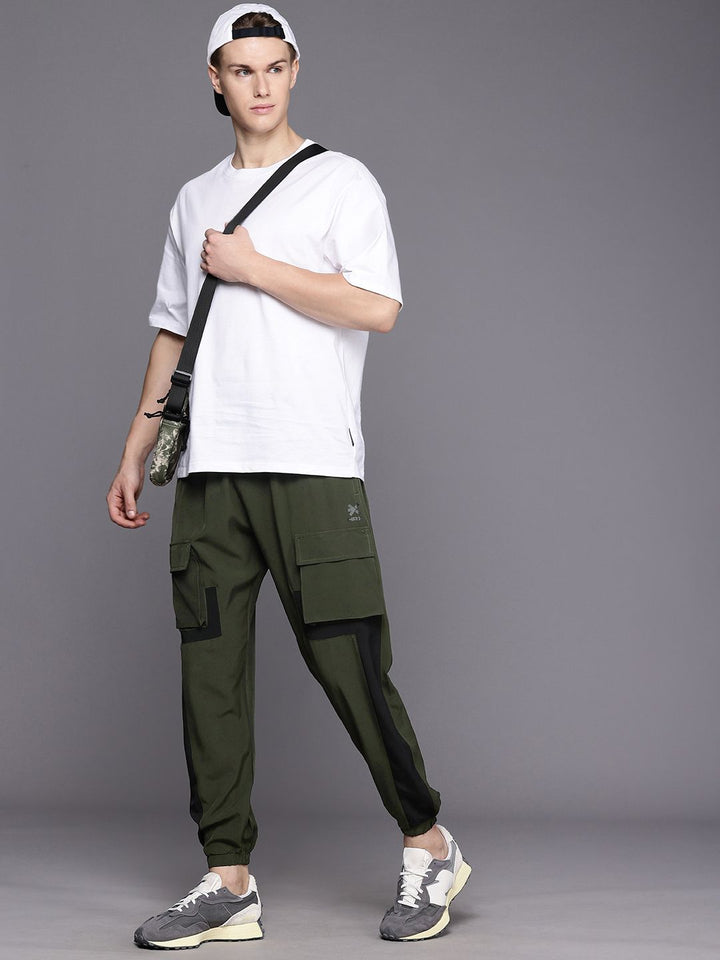 HRX by Hrithik Roshan Men Street Pulse Lifestyle Cargo Style Joggers