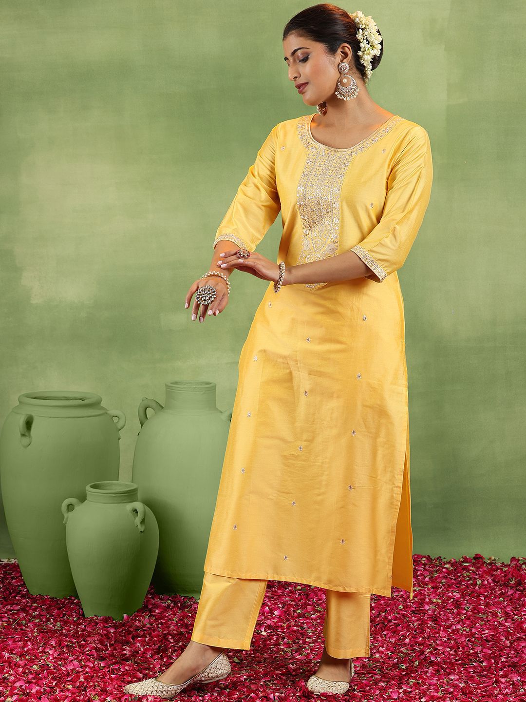 Gerua By Libas Women Ethnic Motifs Yoke Design Regular Kurta with Trousers & With Dupatta
