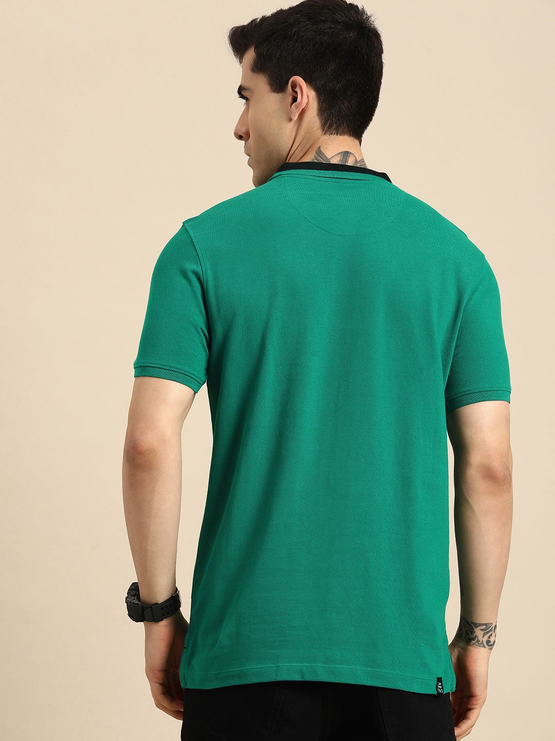 Menjadi T-Shirt Kapas Polo Lelaki Manusia