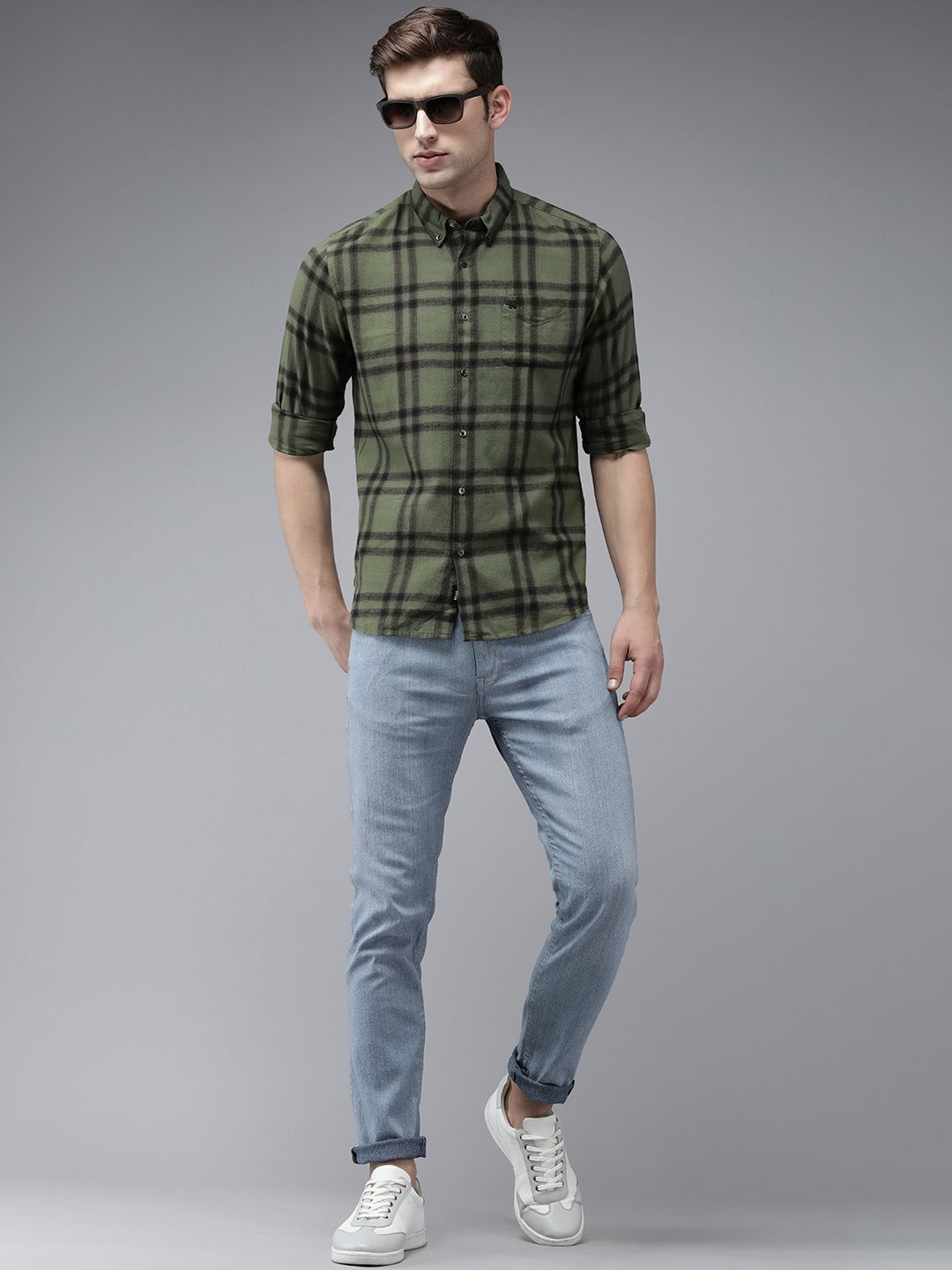 THE BEAR HOUSE Slim Fit Checked Pure Cotton Casual Shirt