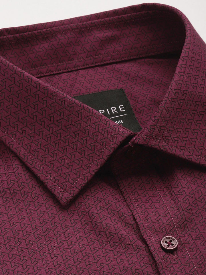 Park Avenue Slim Fit Geometric Printed Formal Shirt