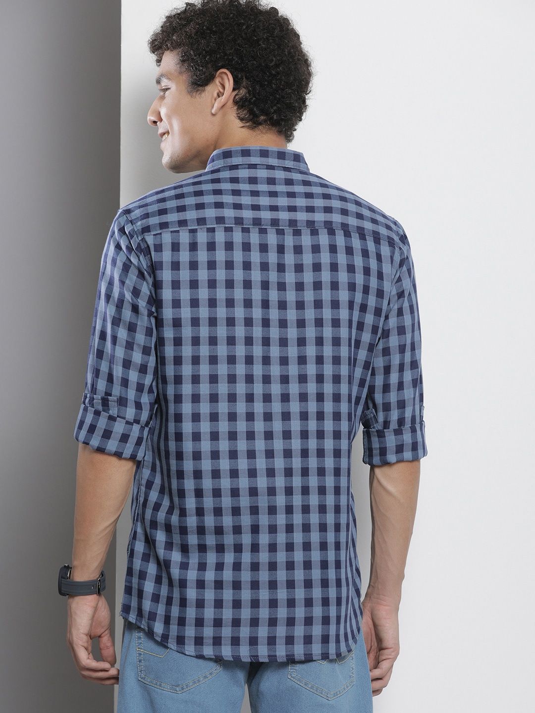 The Indian Garage Co Men Blue Checked Pure Cotton Casual Shirt