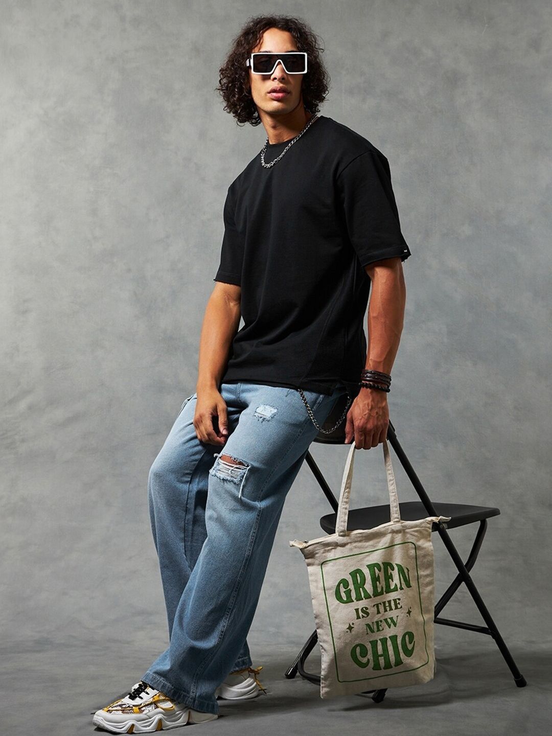 Bewakoof Drop-Shoulder Sleeves Oversized Cotton T-shirt