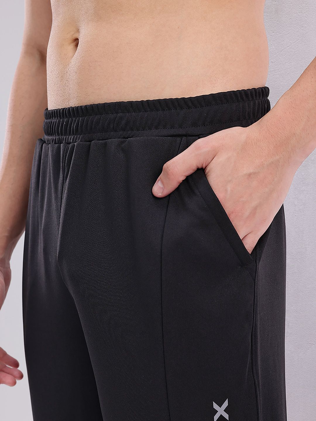 HRX by Hrithik Roshan Men Brand Logo Print Detail Rapid-Dry Training Joggers