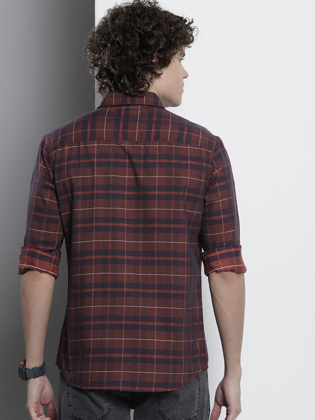 The Indian Garage Co Men Tartan Checked Cotton Casual Shirt