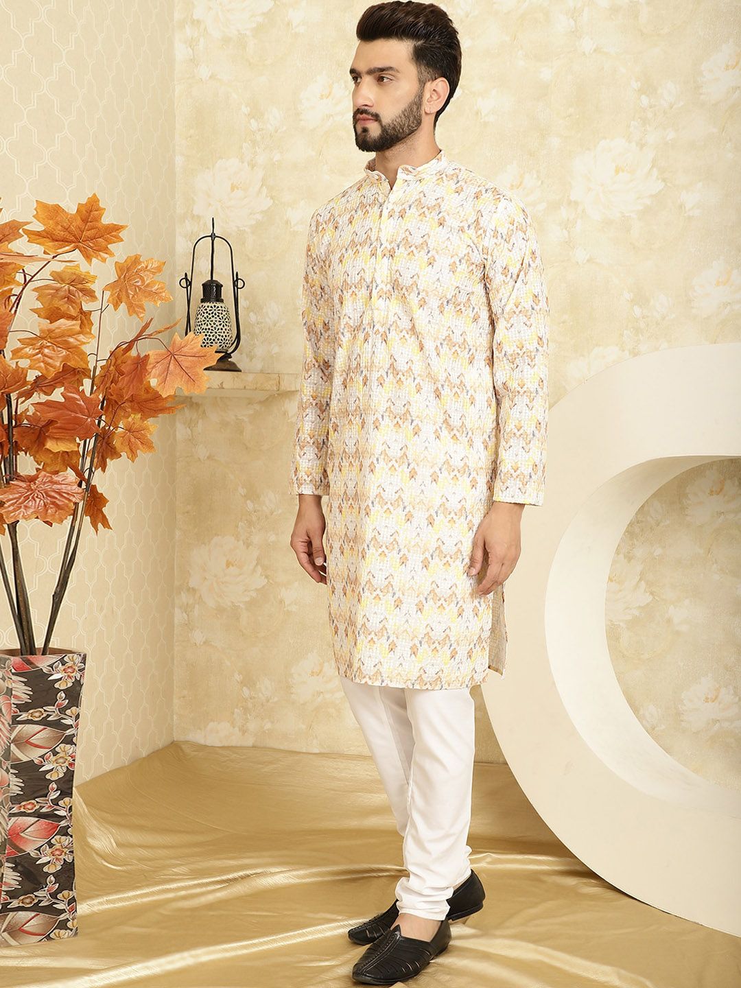 SOJANYA Abstract Printed Regular Thread Work Pure Cotton Kurta With Churidar