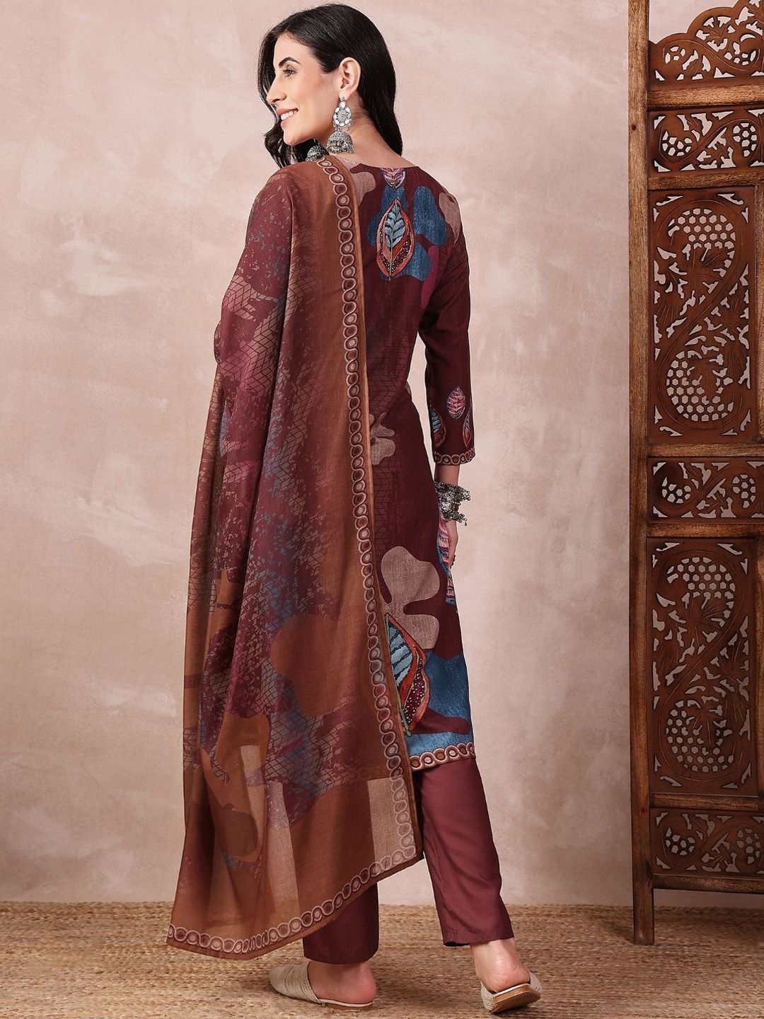 KALINI Floral Printed Thread Work V-Neck Straight Kurta with Trouser And Dupatta