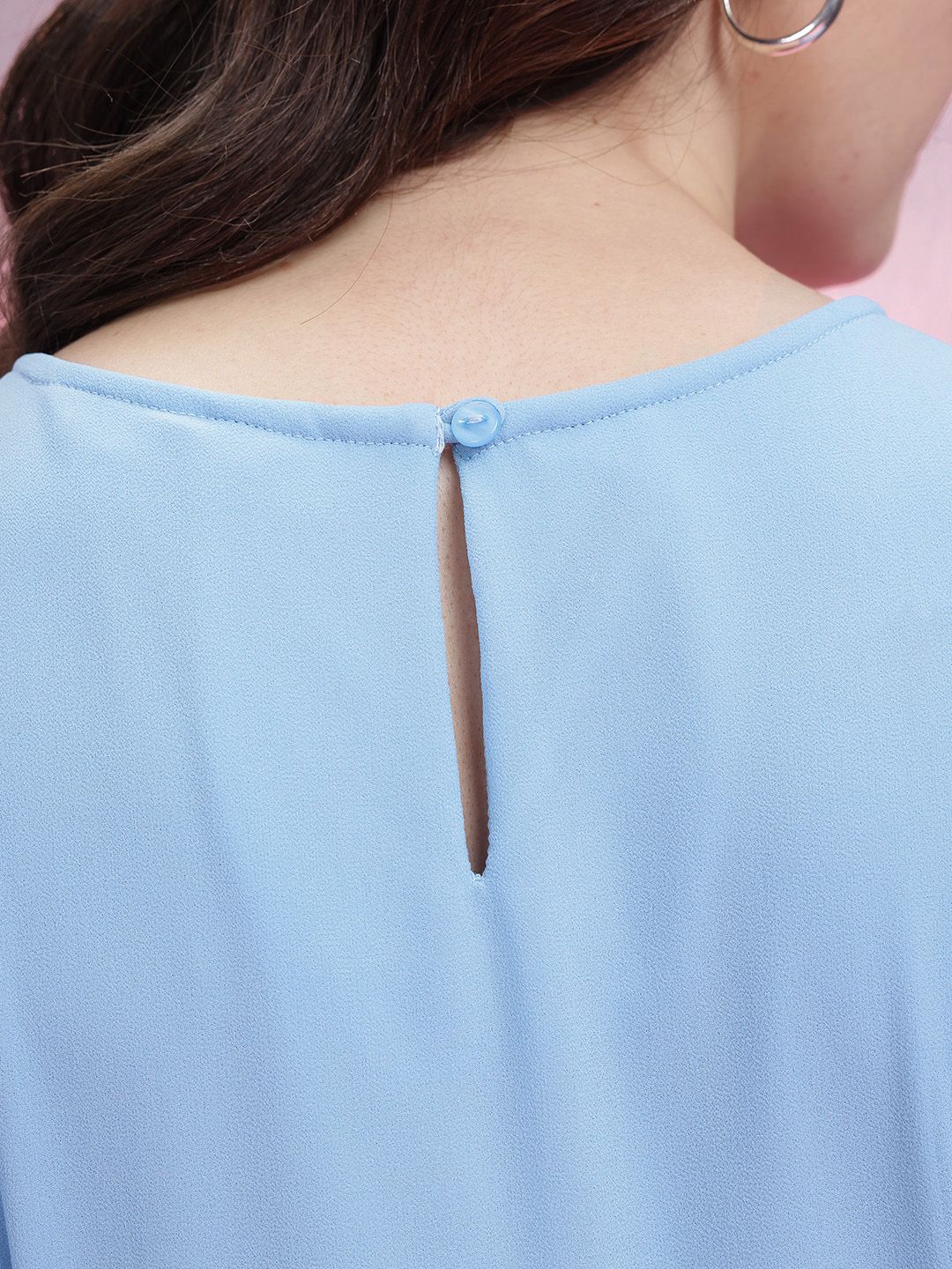Dressberry ruffle detail berpakaian midi bertingkat