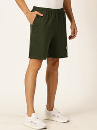 Thomas Scott Men Mid-Rise Cotton Shorts