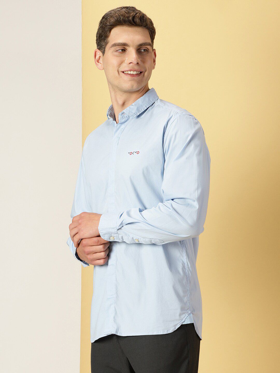 Thomas Scott Contour Fit Casual Shirt