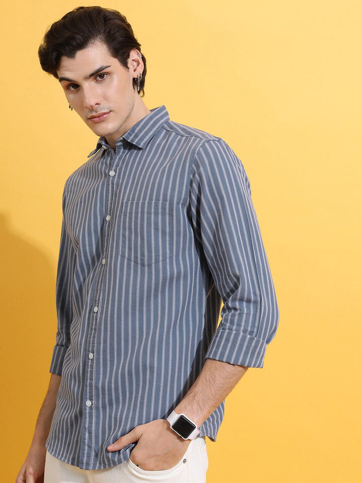 HIGHLANDER Grey Slim Fit Striped Casual Cotton Shirt