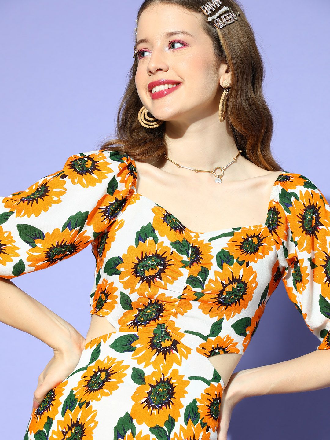 Berrylush Women Classic White Floral Bustier Dress