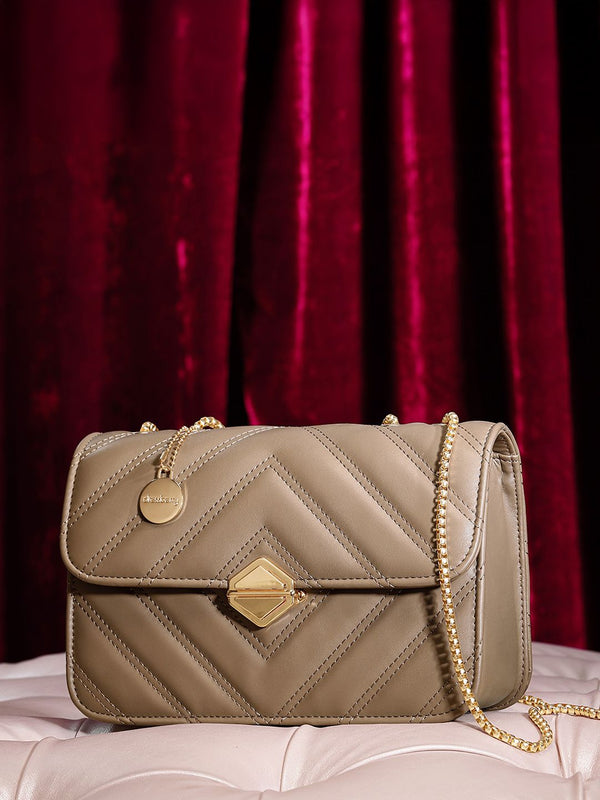 Beg Bahu Quilted DressBerry