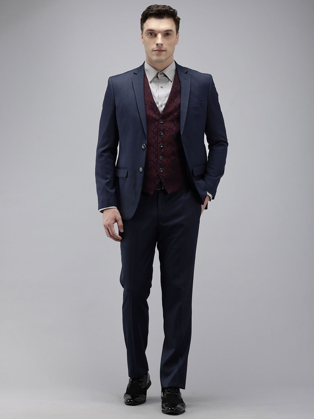 Park Avenue Self Design Single Breasted Super Slim Fit 3-Peice Suit