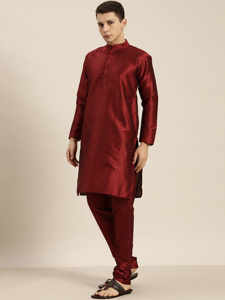 SOJANYA Men Maroon Embroidered Mirror Work Kurta with Churidar