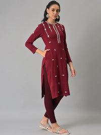 W Women Red Embroidered Keyhole Neck Thread Work Kurta