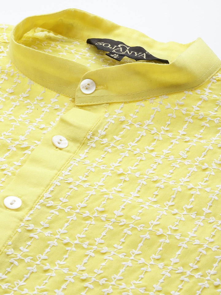 SOJANYA Men Embroidered Kurta