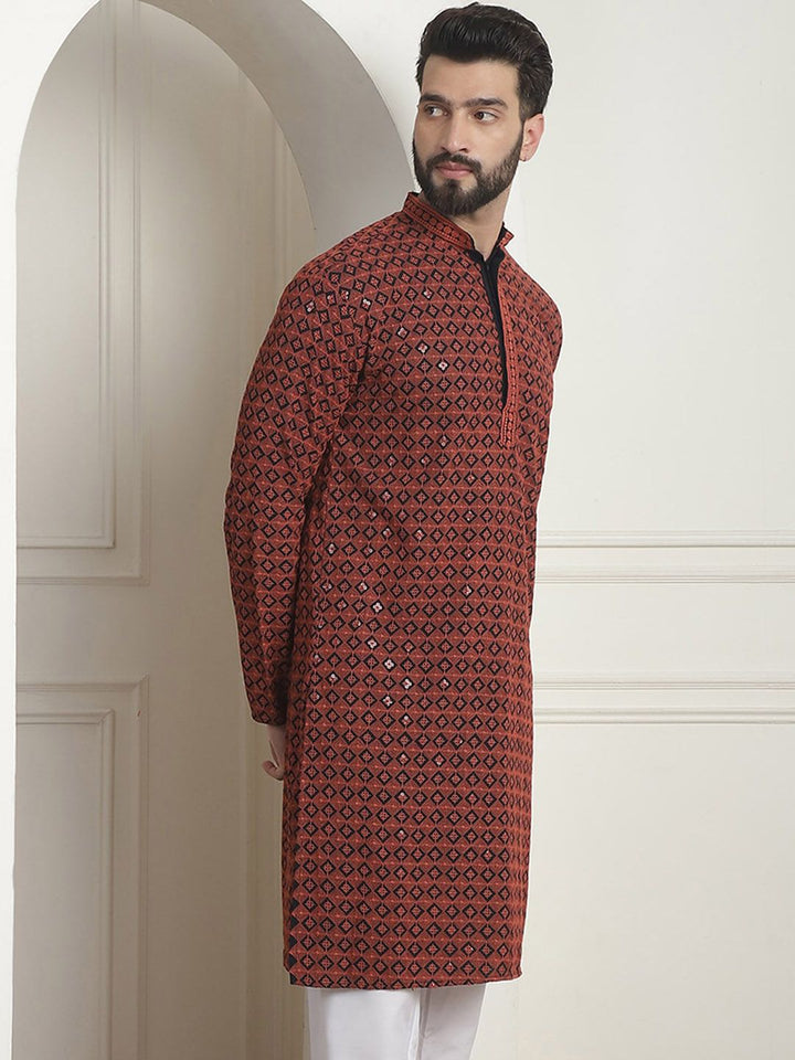 SOJANYA Mandarin Collar Geometric Printed Cotton Thread Work Kurta